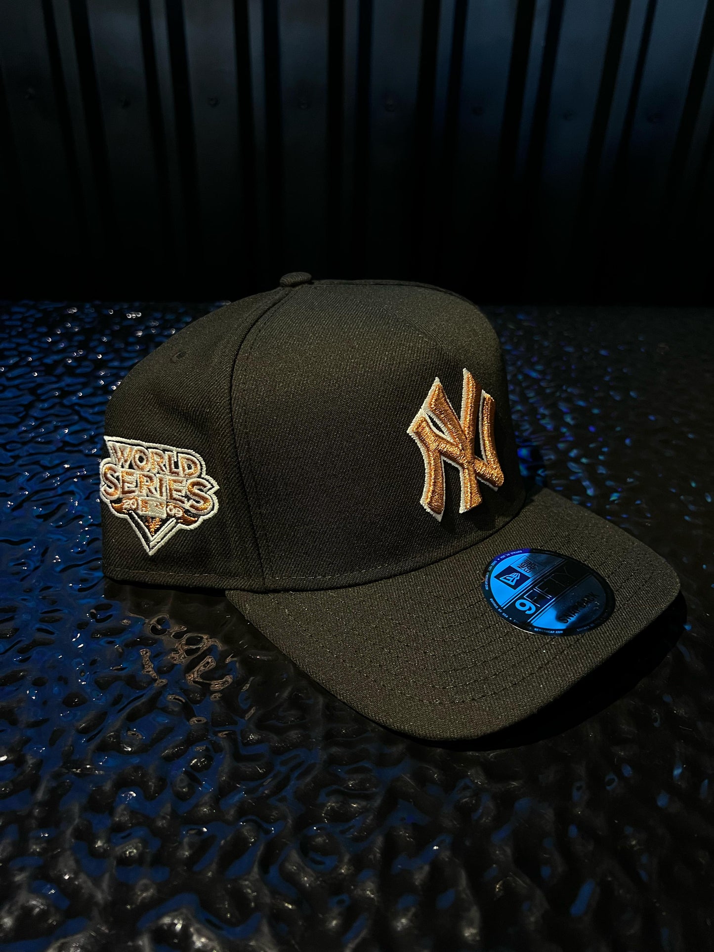 GORRA NEW ERA YANKEES WORLD SERIES BRONZE BLACK SNAPBACK