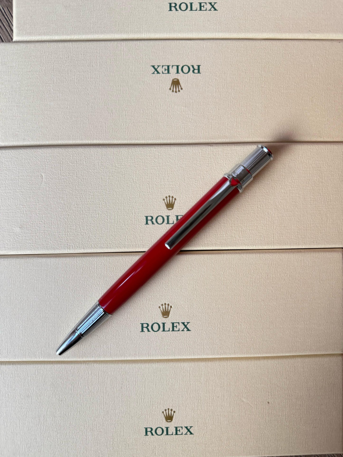 ROLEX PLUMA RED SILVER BIG BUTTON