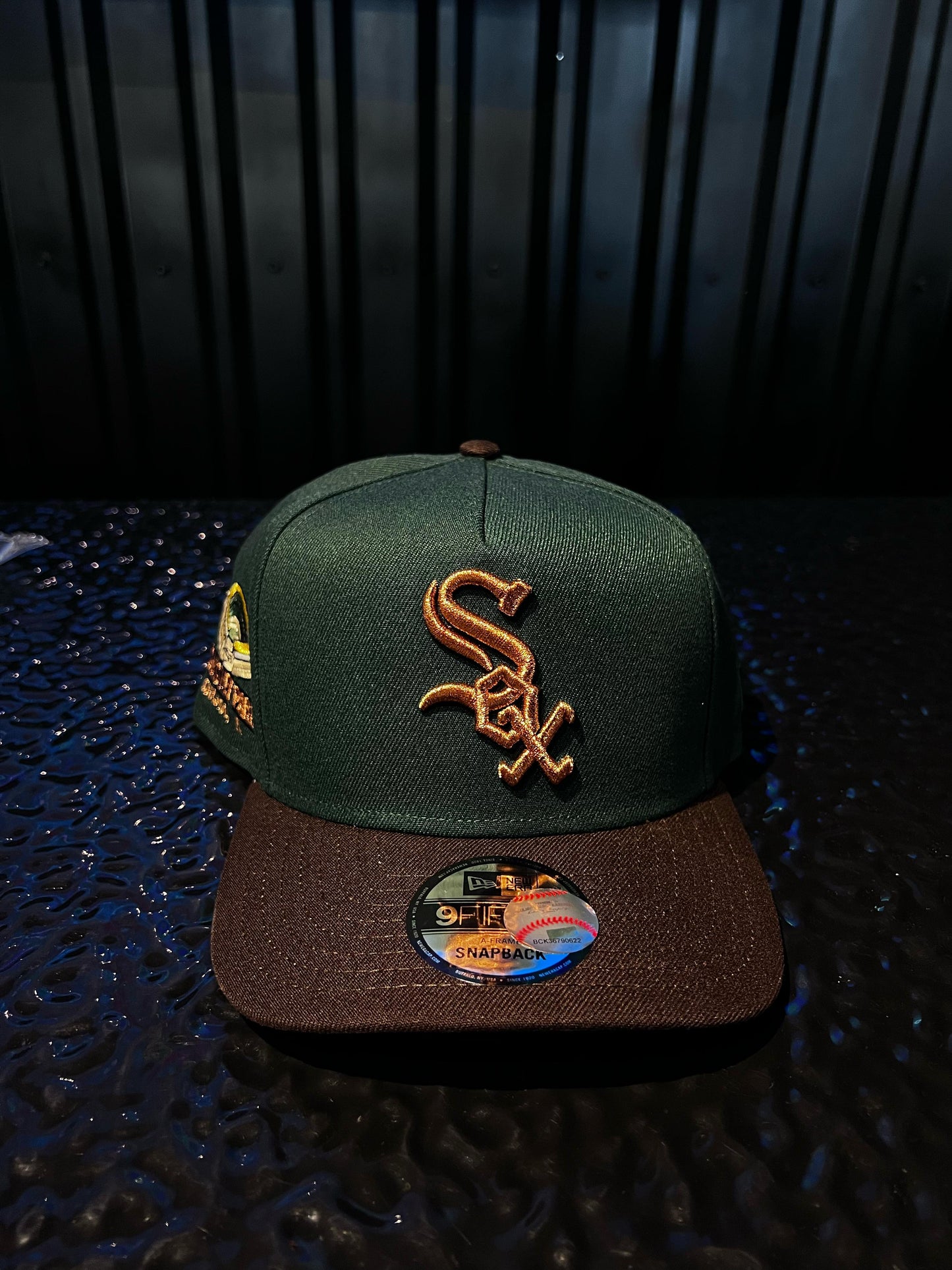 GORRA NEW ERA SOX COSMIKEY PARK BRONZE GREEN SNAPBACK