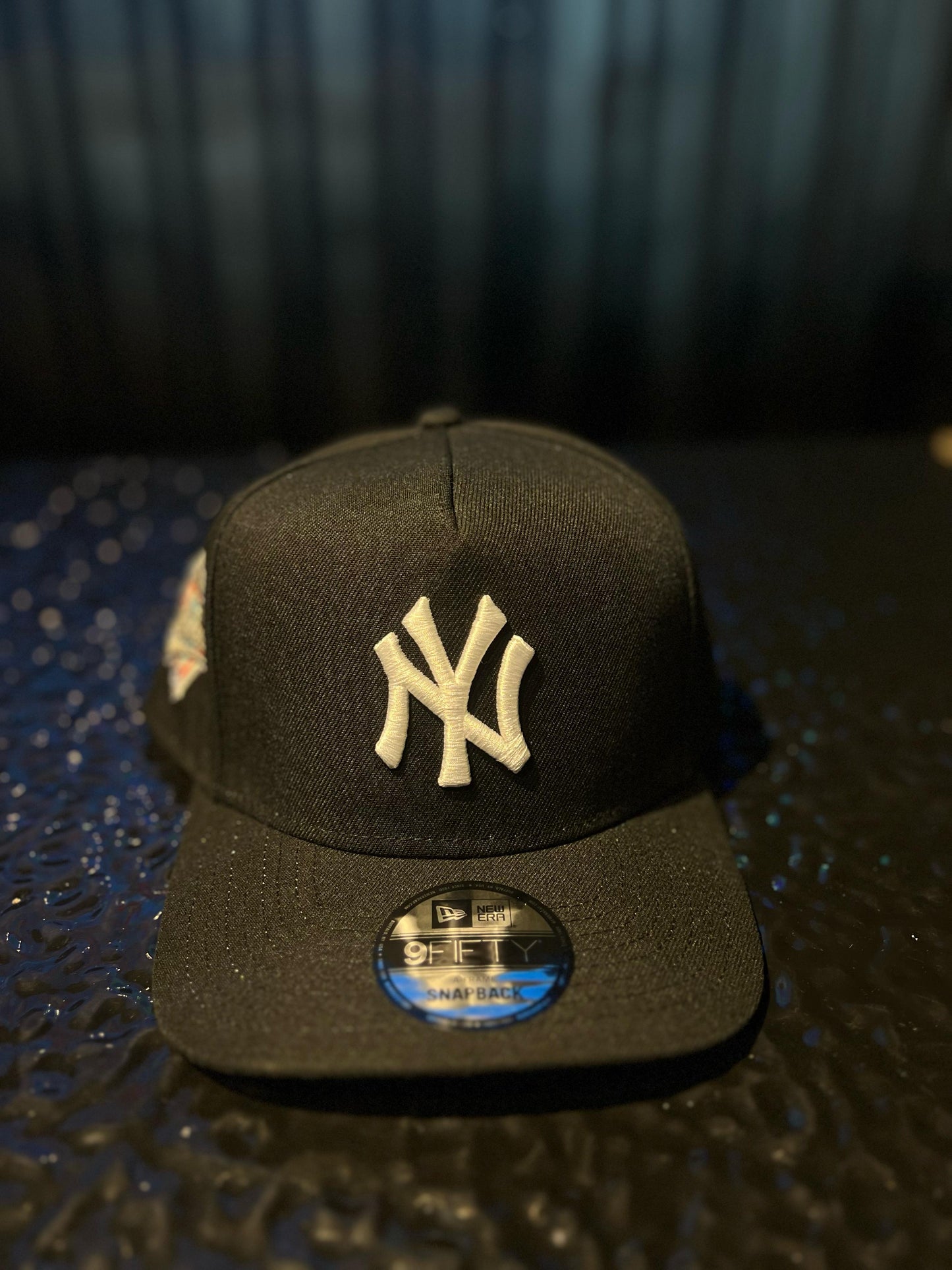 GORRA NEW ERA YANKEES BLACK OG 96 WORLD SERIES SNAPBACK