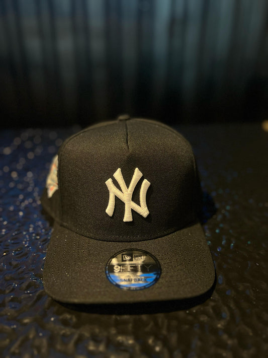 GORRA NEW ERA YANKEES BLACK OG 96 WORLD SERIES SNAPBACK