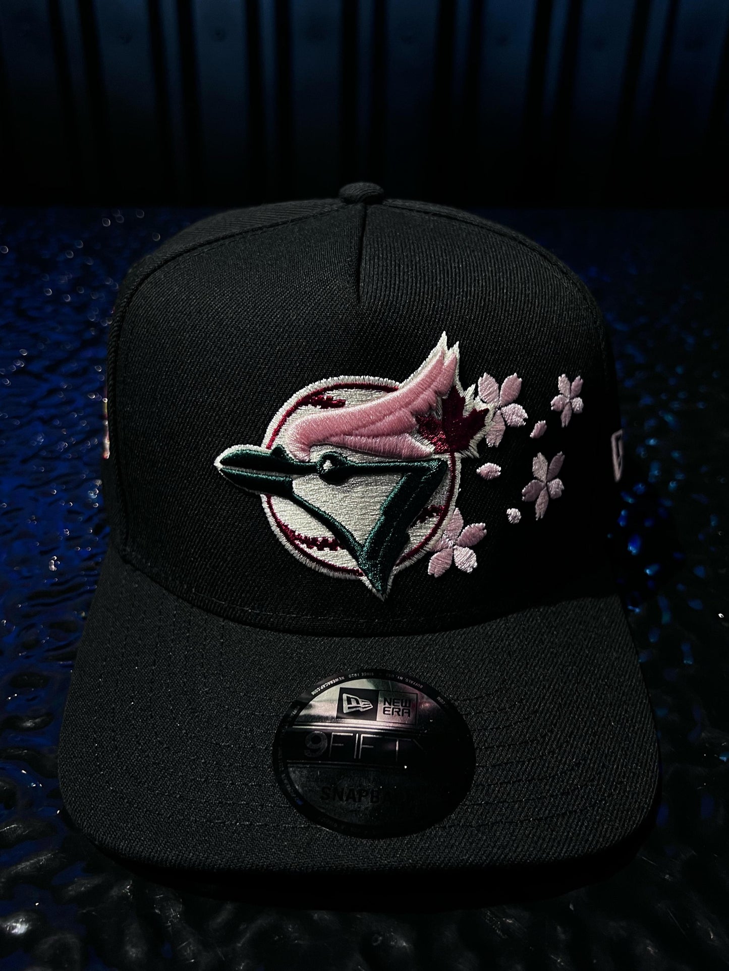 GORRA NEW ERA CARDINALS WORLD SERIES BLACK PINK FLOWERS SNAPBACK
