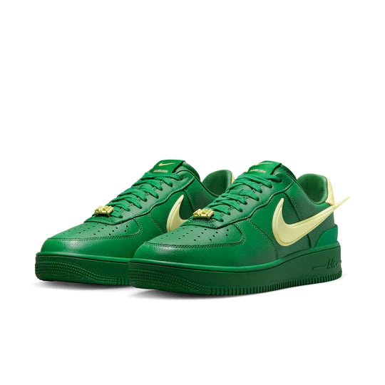 Air Force 1 Low SP "AMBUSH Pine Green" (NO BOX) (SEMINUEVO)