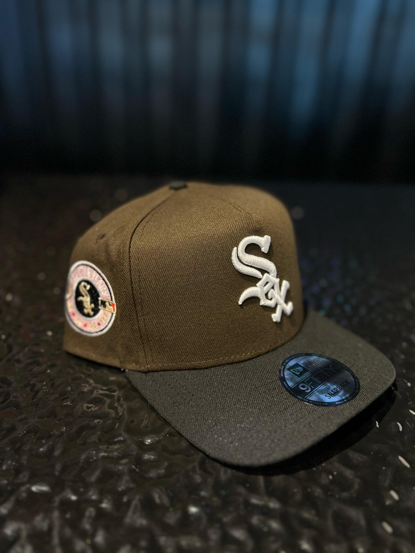 GORRA NEW ERA WHITE SOX BROWN SNAPBACK