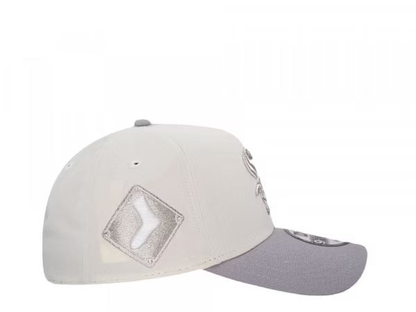 GORRA NEW ERA SOX METALLIC CHROME WHITE