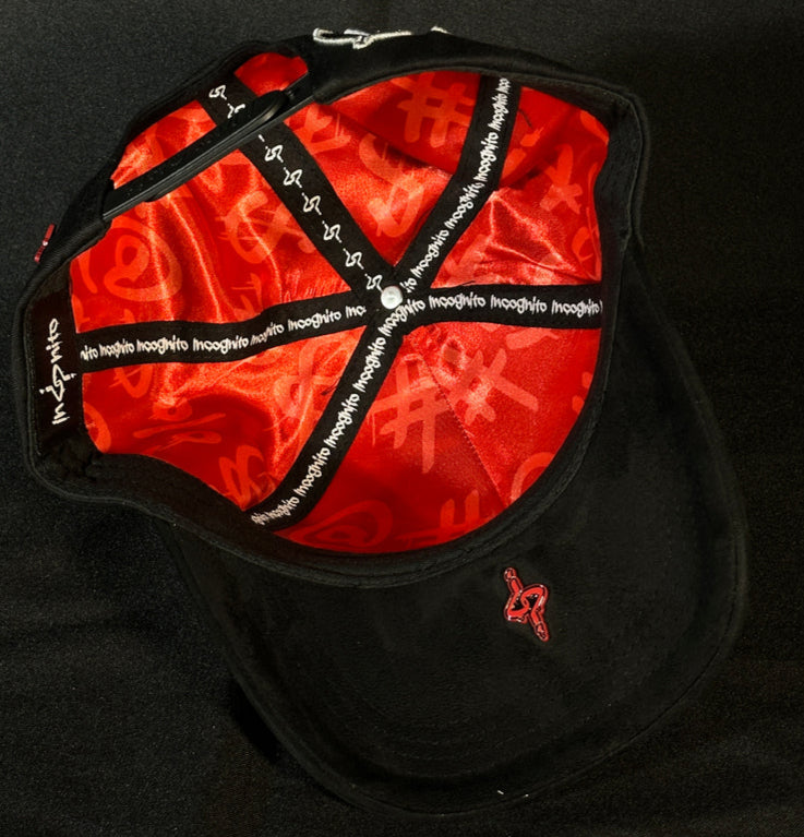 Gorra Incognito "Murakami" Bred Crystals