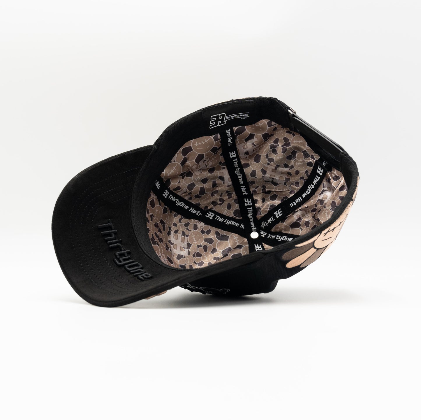 GORRA 31 HATS "ORIENTAL TRAVIS FLOWER” BLACK