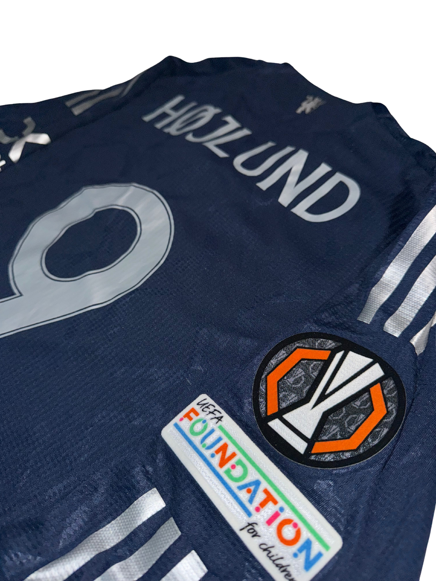 Jersey de Visitante de Rasmus Højlund 24/25 - Manchester United - Versión Jugador (Manga Larga)