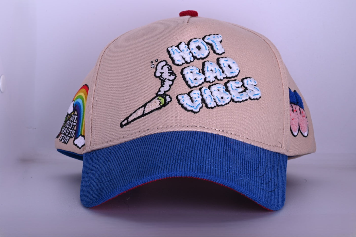 GORRA BLESSED BOYS "NOT BAD VIBES"