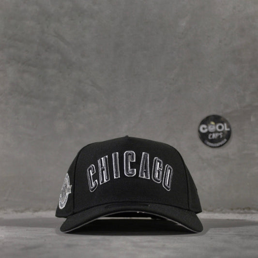 GORRA NEW ERA CHICAGO BLACK GREY ADJUSTABLE