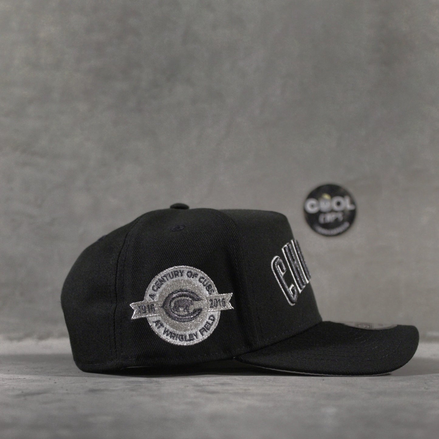 GORRA NEW ERA CHICAGO BLACK GREY ADJUSTABLE