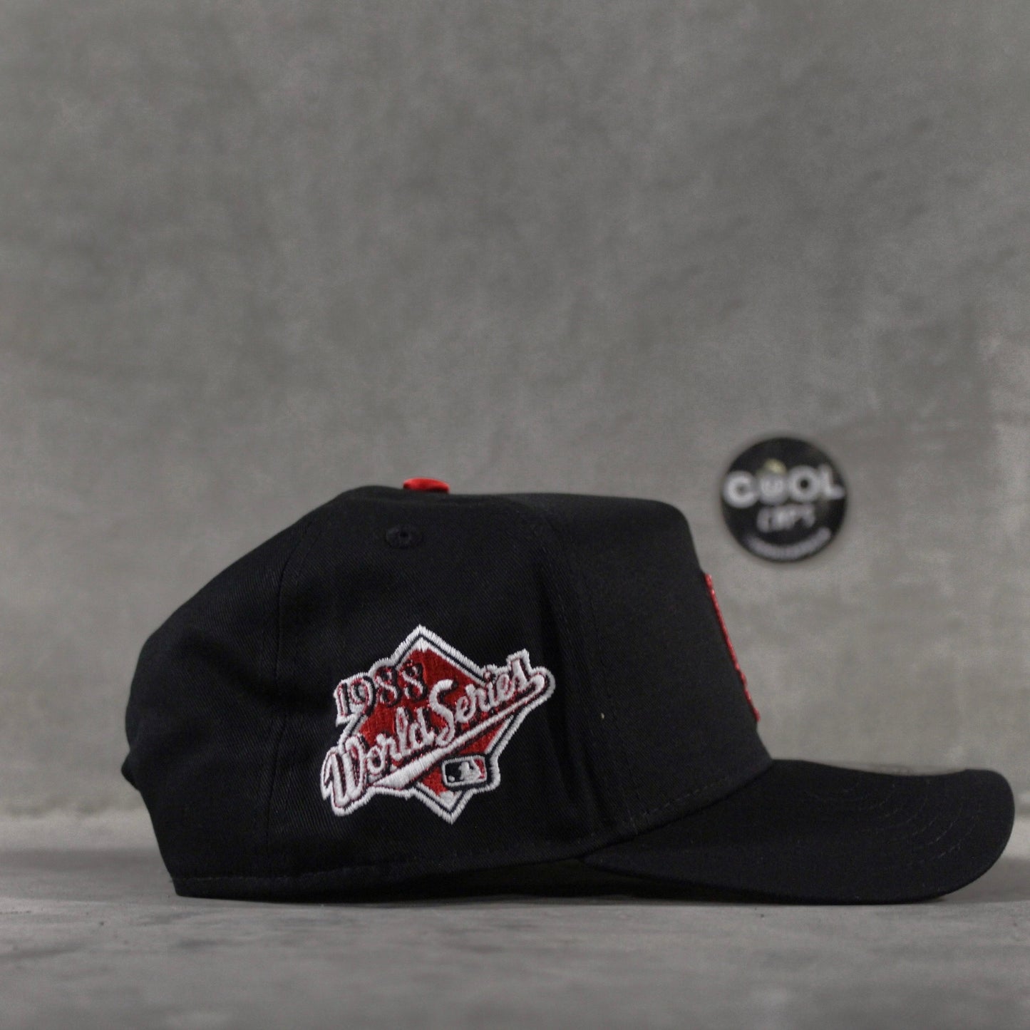 GORRA NEW ERA LOS ANGELES 1988 BLACK RED ADJUSTABLE