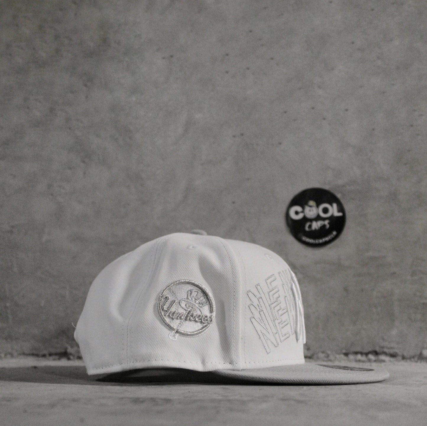 GORRA NEW ERA YANKEES WHITE BIG ADJUSTABLE