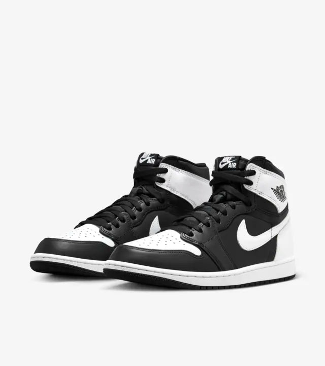 Air Jordan 1 Retro High OG Black White
