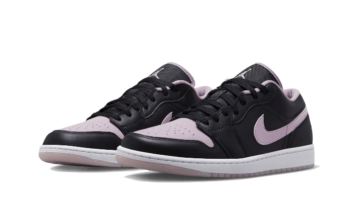 Air Jordan 1 Low SE Black Iced Lilac