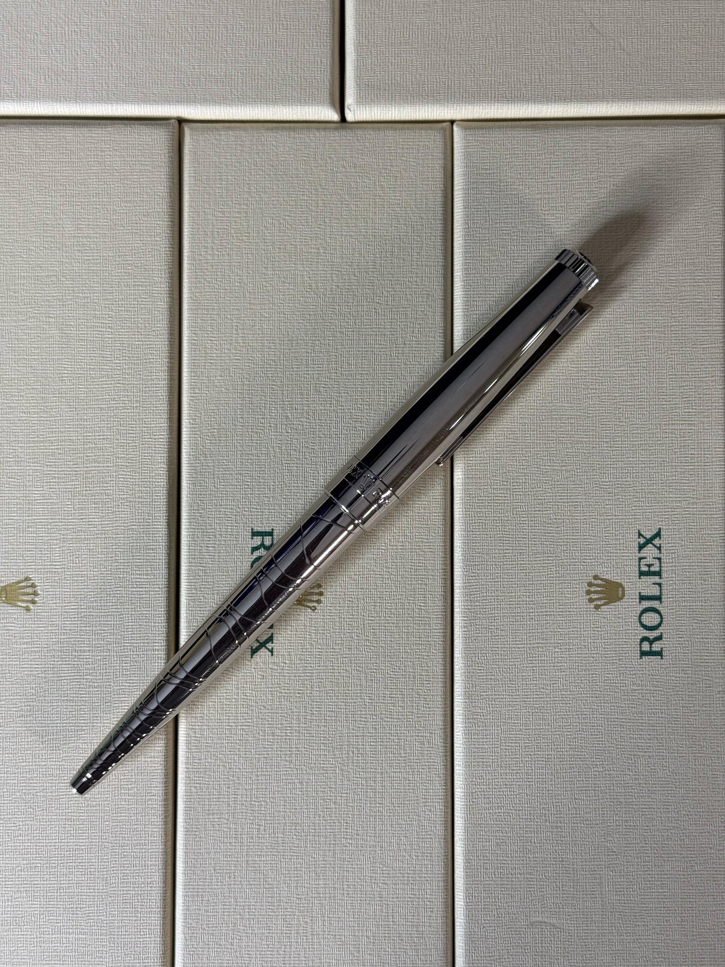 ROLEX PLUMA PLATINUM