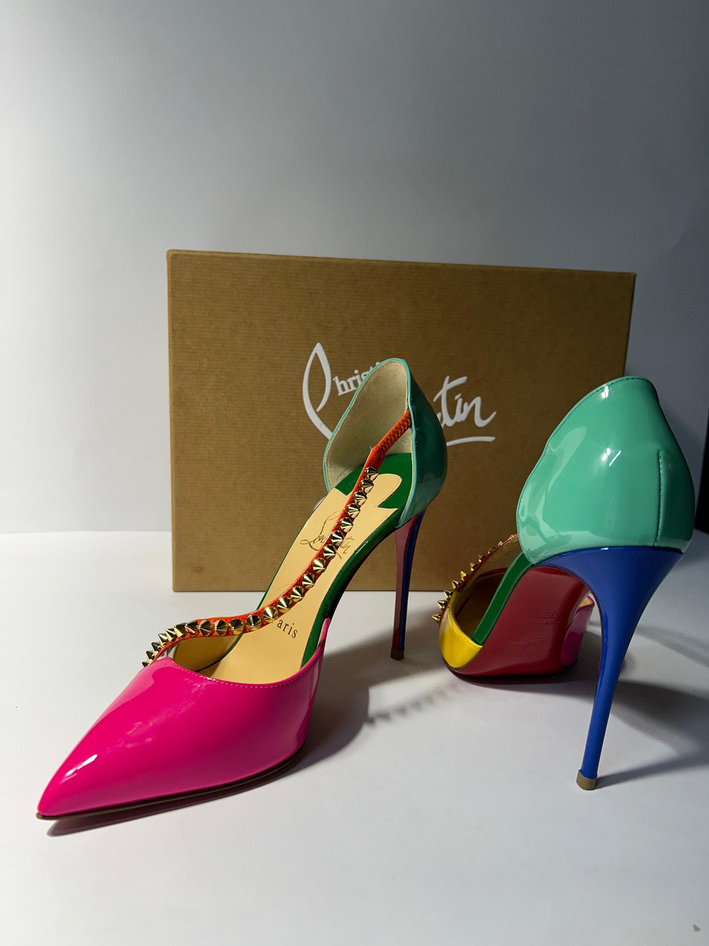 Zapatillas Christian Louboutin MultiColor Spike Middle (PRELOVED)