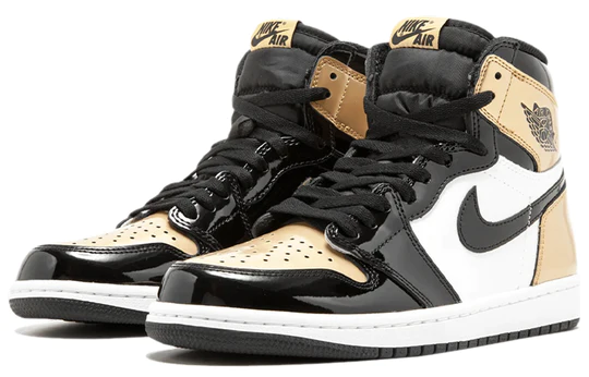 Air Jordan 1 Retro High NRG Patent Gold Toe SEMINUEVOS