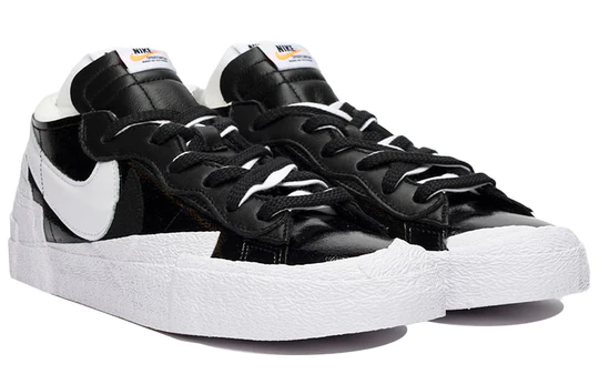 Blazer Low sacai Iron Grey (SEMINUEVOS)