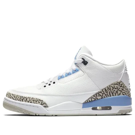 Air Jordan 3 Retro UNC (2020)SEMINUEVO