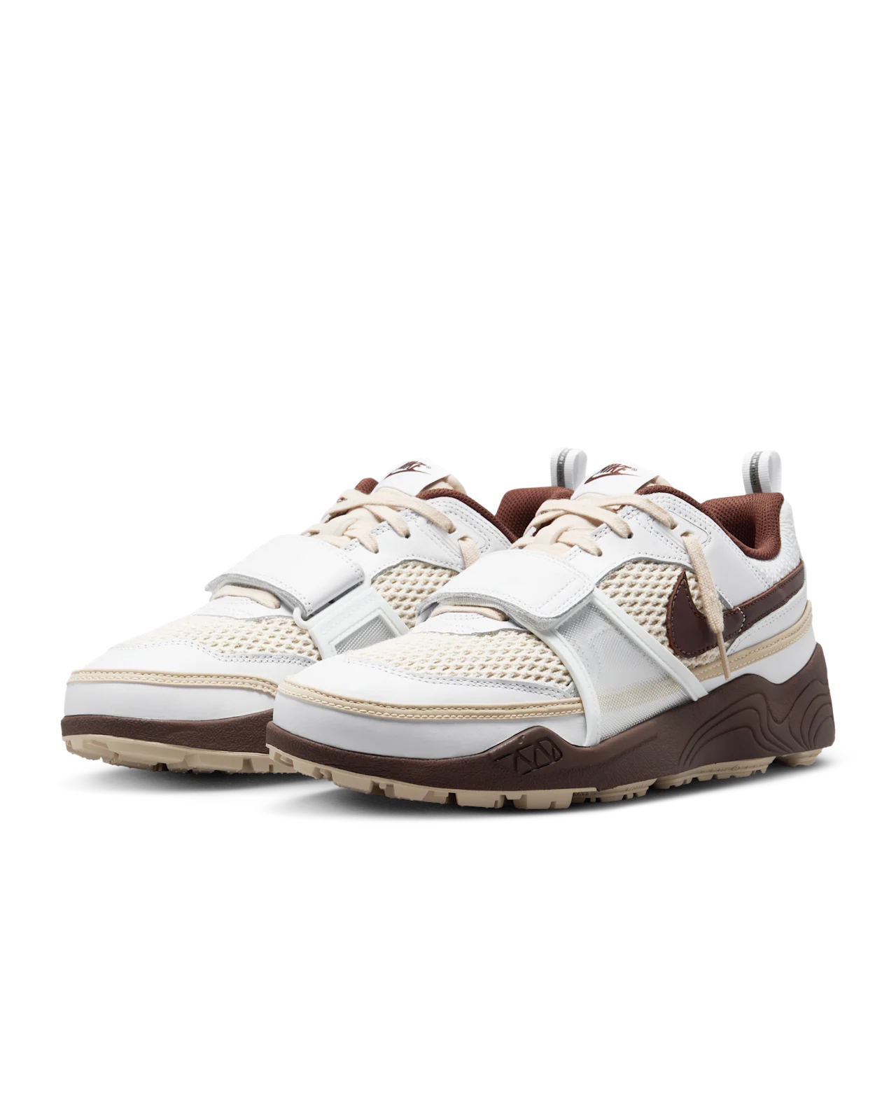 Nike Zoom Field Jaxx White and Light Chocolate
