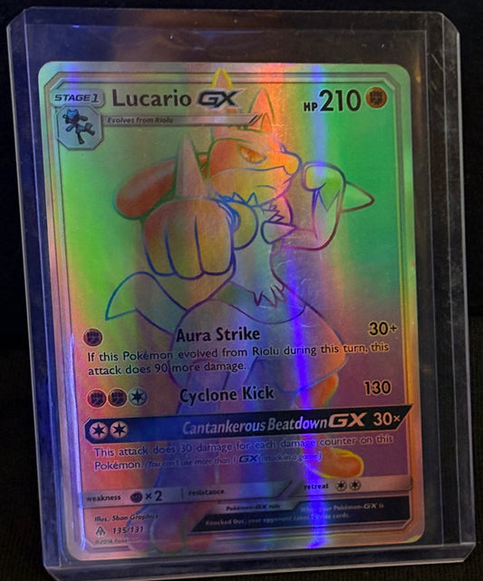 CARTA POKEMON Lucario GX 135/131 – Rainbow