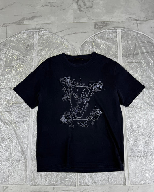 Louis Vuitton T-Shirt front Logo (preloved)