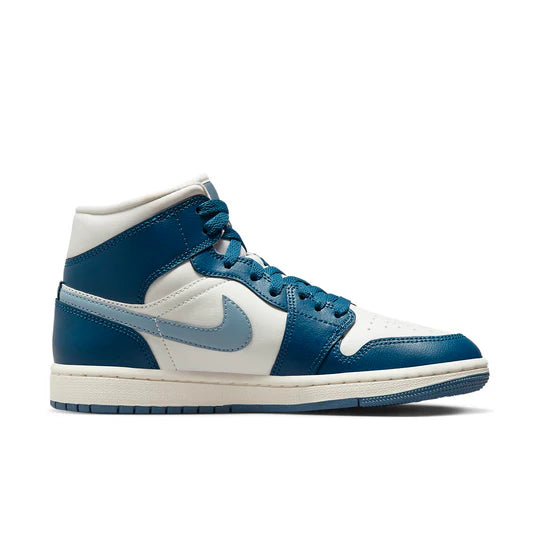 Air Jordan 1 Mid Sky J French Blue (W)