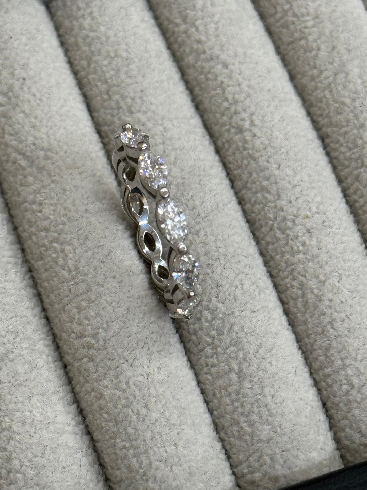 Churumbela de Diamantes oro 14k