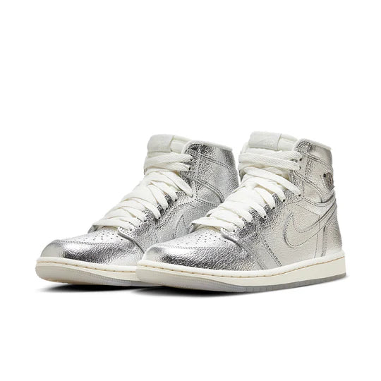 Air Jordan 1 Retro High OG Chrome