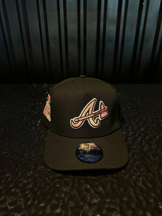 GORRA NEW ERA ATLANTA BRAVES ALL STAR PINK BLACK SNAPBACK