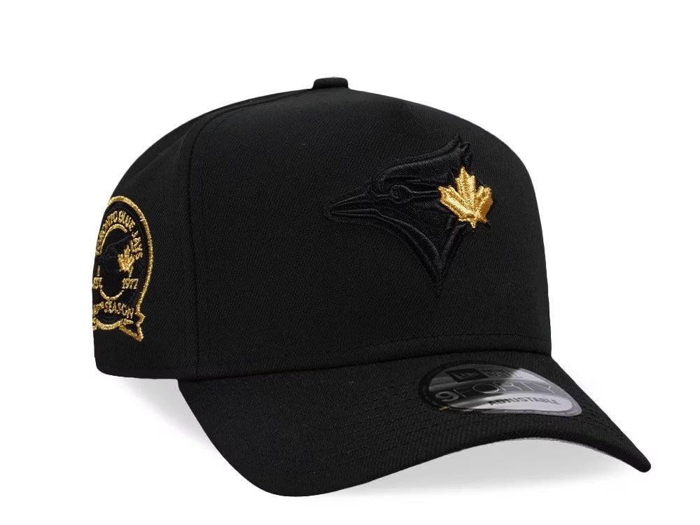 GORRA NEW ERA ADJUSTABLE TORONTO BLUE JAYS BLACK & GOLD