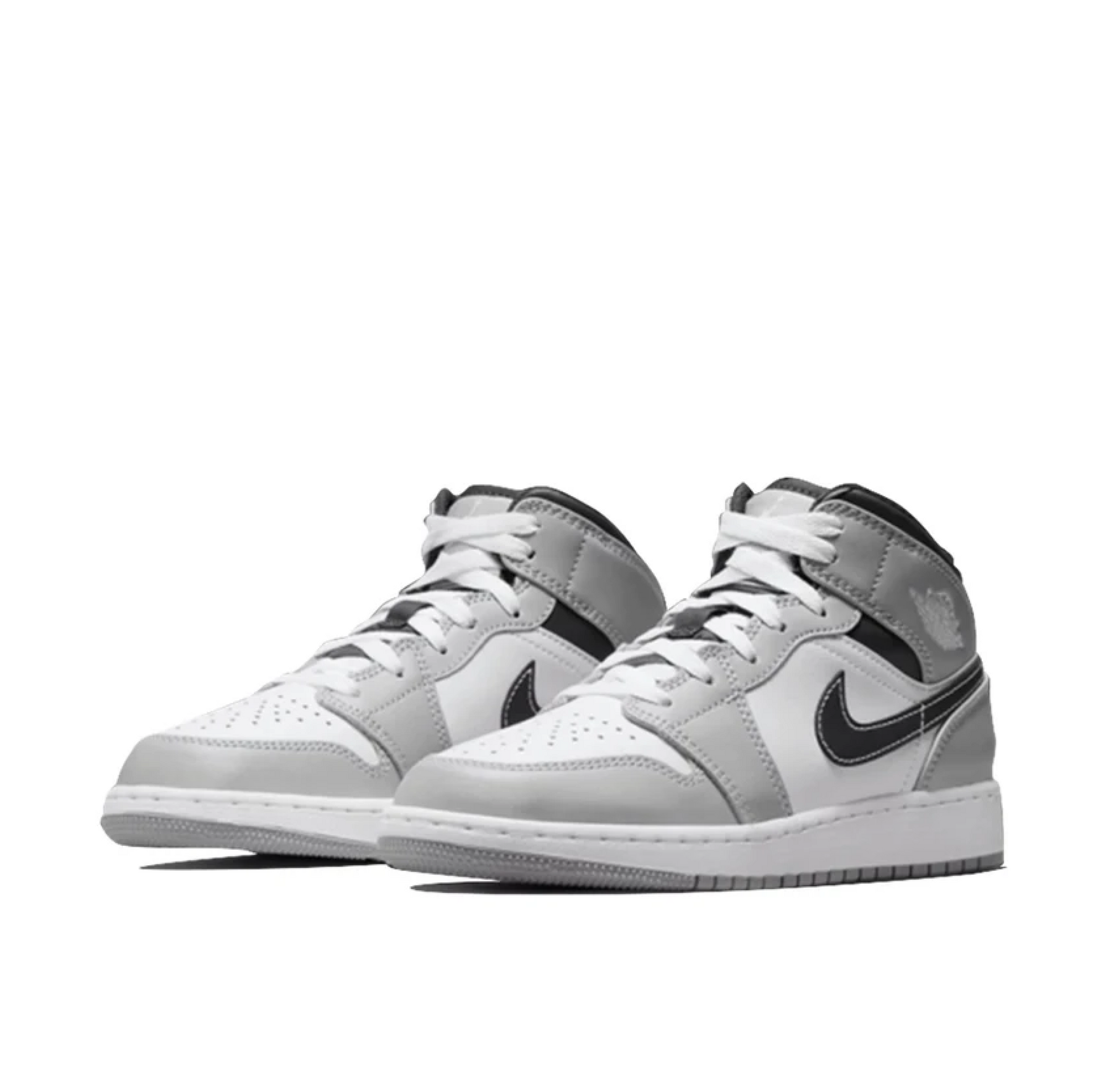 Shoes Nike Air Jordan Smoke Grey Femme Jordan Femme Grise Deals