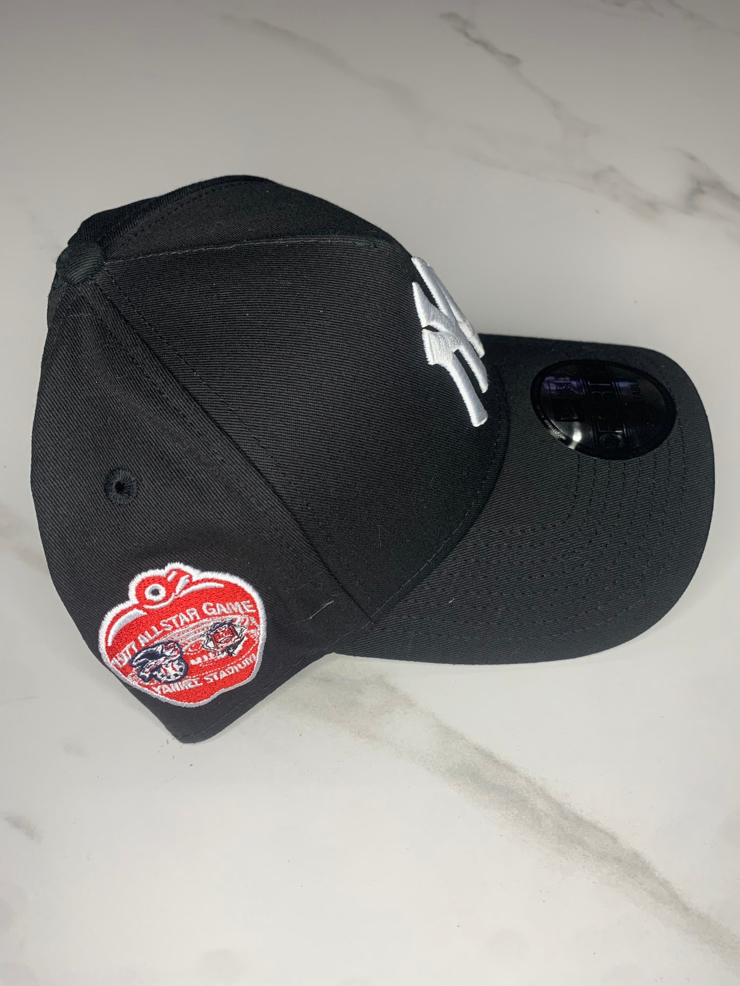 GORRA YANKEES 1977 BLACK ADJUSTABLE