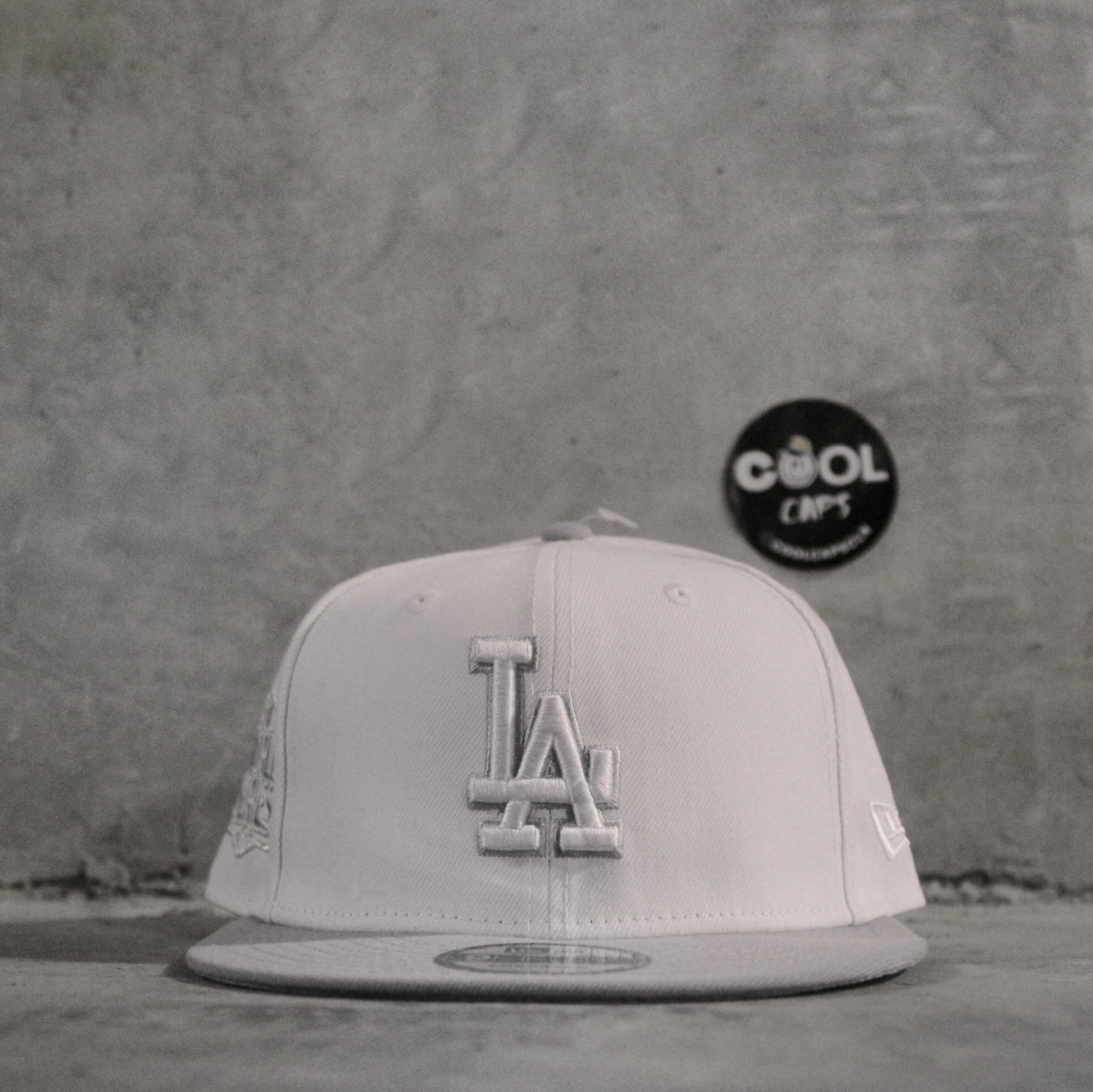 GORRA NEW ERA LOS ANGELES WHITE IN WHITE ADJUSTABLE