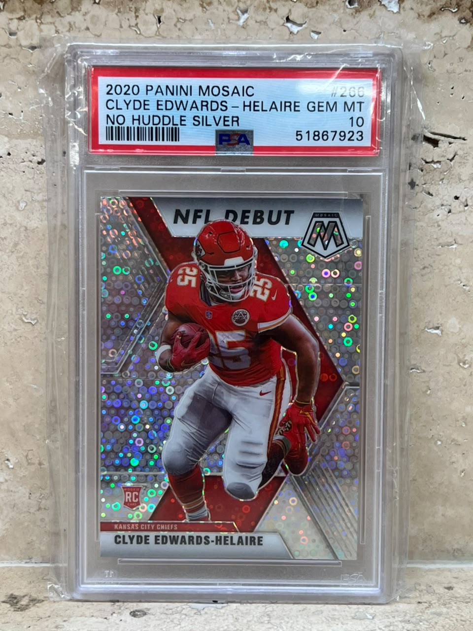2020 Panini Mosaic #266 Clyde Edwards-Helaire No Huddle Silver