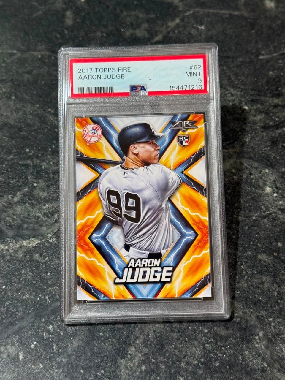 Aaron Judge 2017 Topps Fire Rookie Card