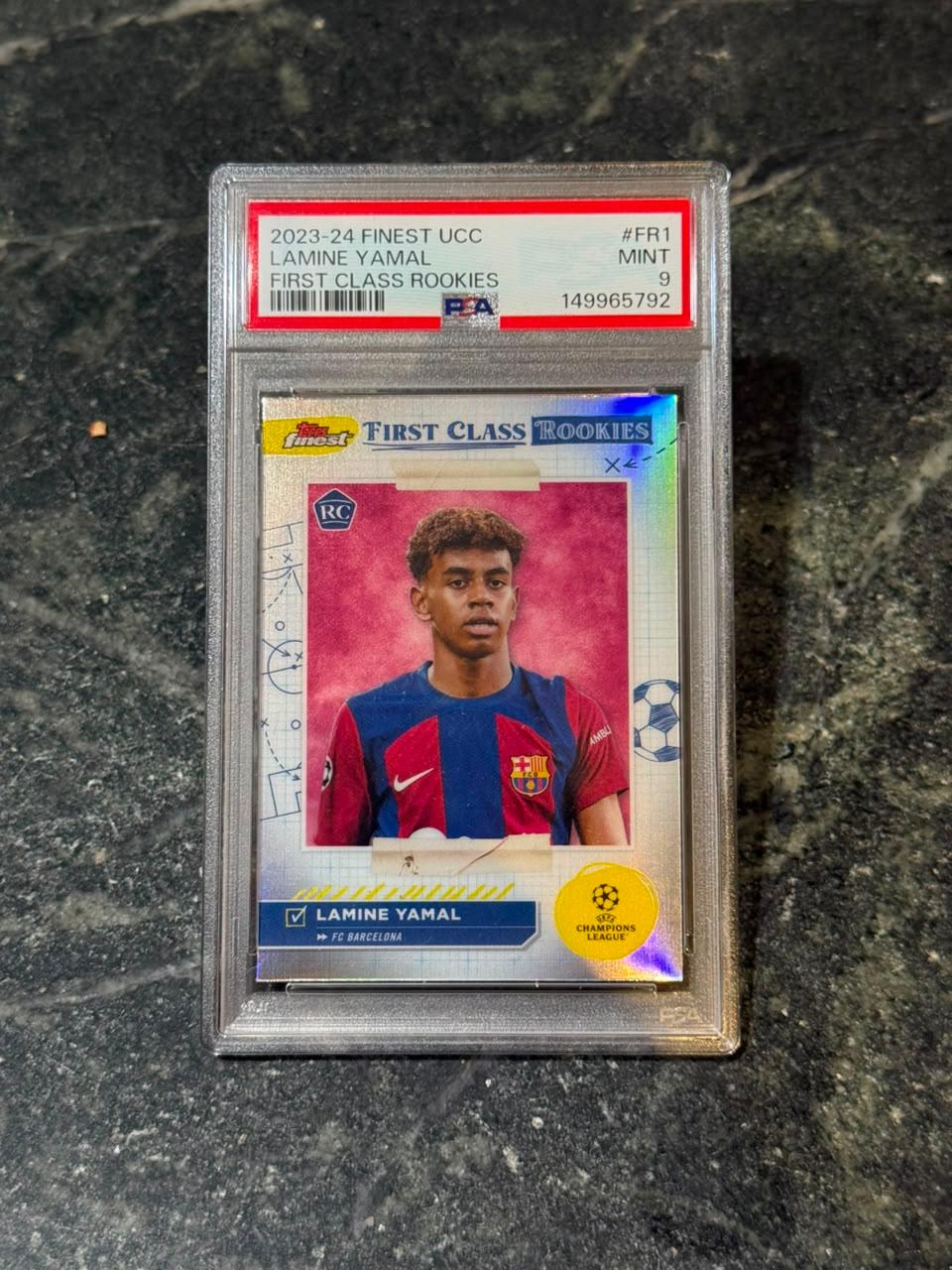 Lamine Yamal 2023-24 Topps Finest First Class Rookies RC