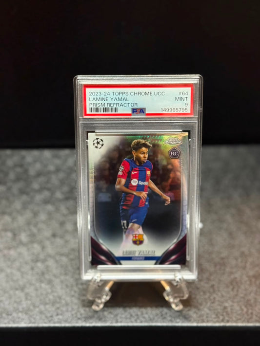 Lamine Yamal 2023-24 Topps Chrome UCC Prism Refractor Rookie Card