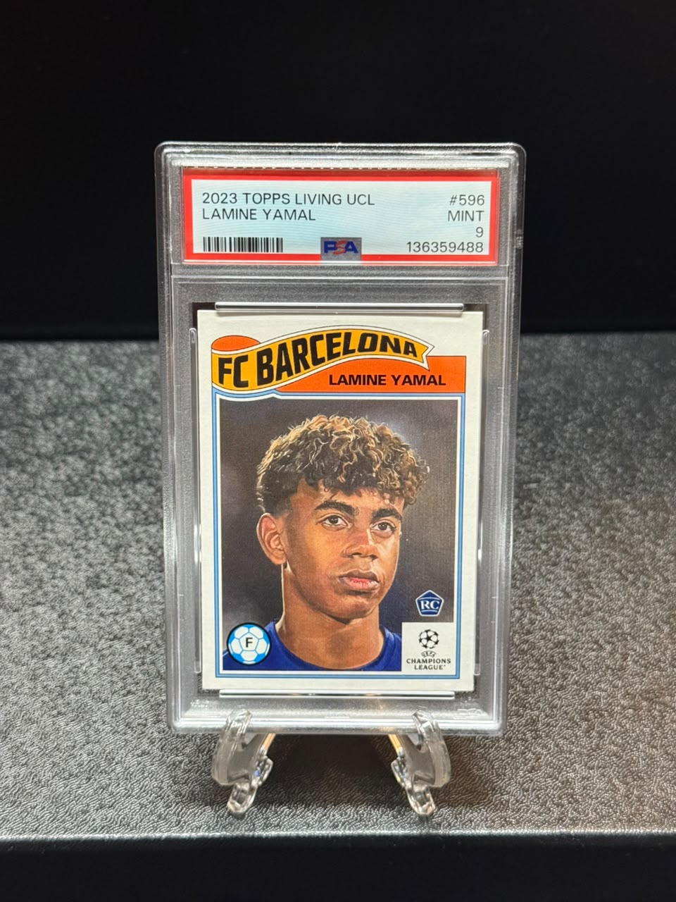 Lamine Yamal 2023 Topps Living UCL Rookie Card