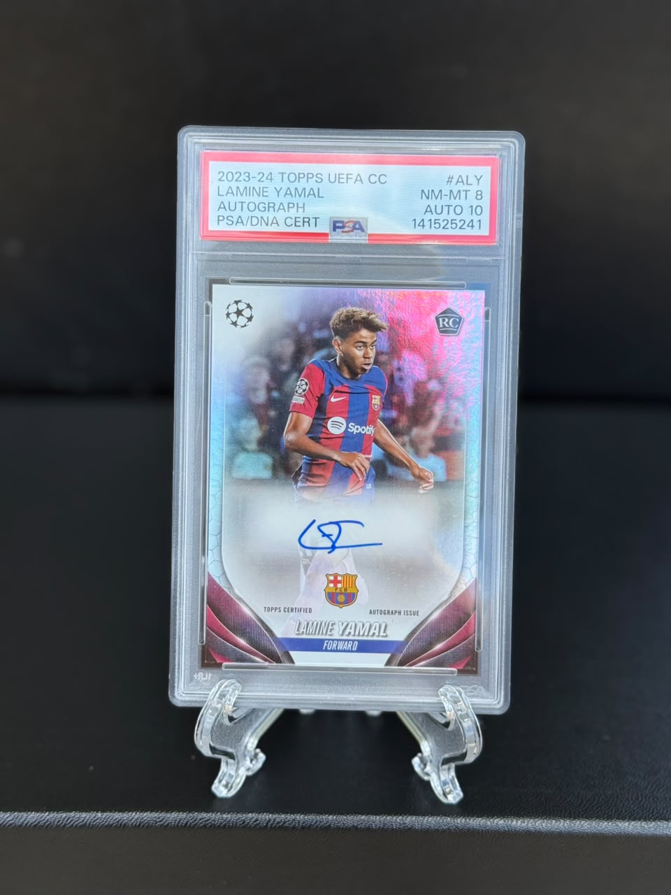 Lamine Yamal 2023-24 Topps UEFA Club Competitions Rookie Autograph