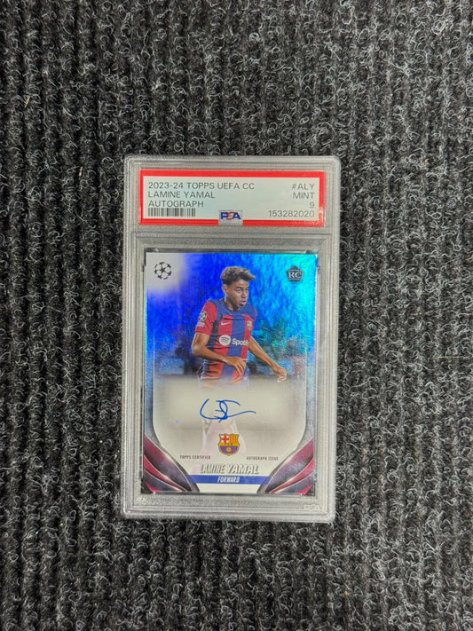 Lamine Yamal 2023-24 Topps UEFA Champions League Autograph