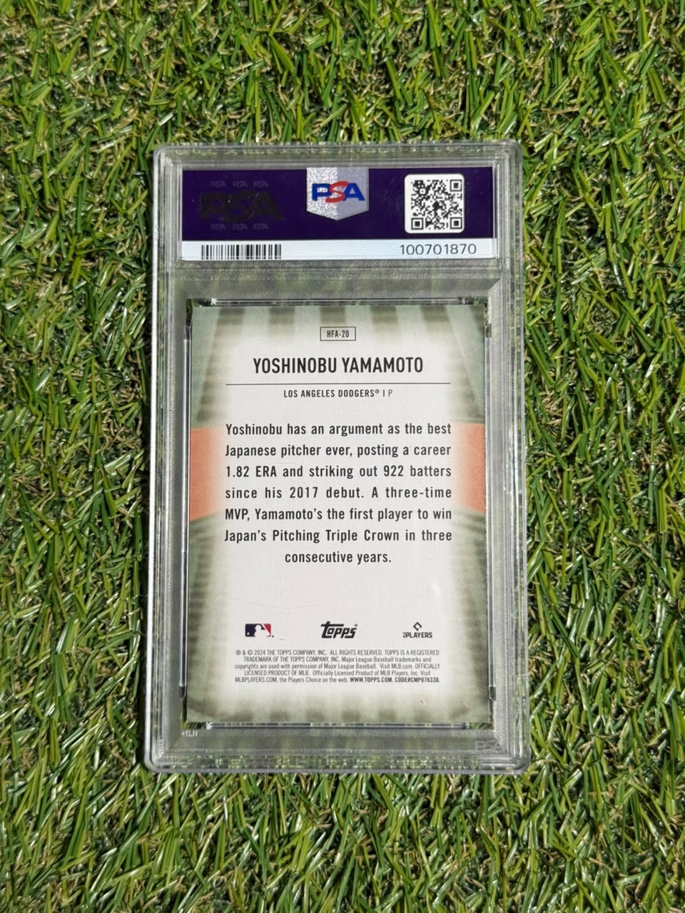 Yoshinobu Yamamoto 2024 Topps Home Field Advantage Rookie Card