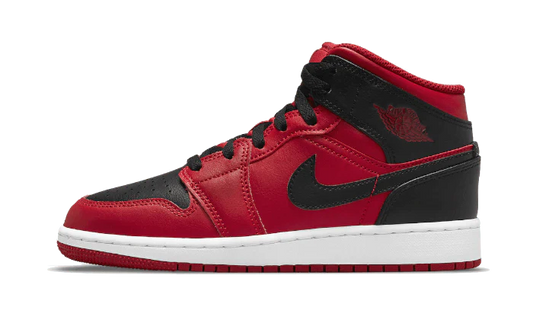 Air Jordan 1 Mid Reverse Bred SEMINUEVO NO BOX