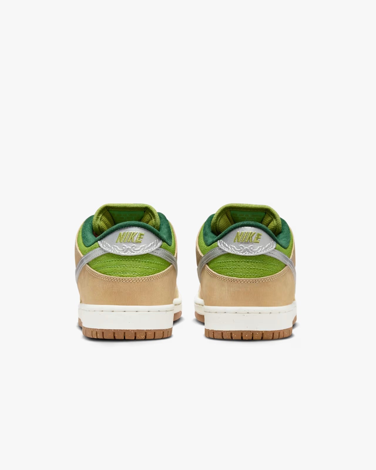 SB Dunk Low Pro Sesame and Pear