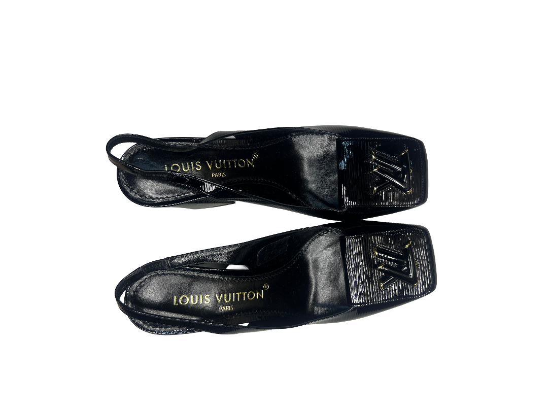 Zapatilla Louis Vuitton LV dorado