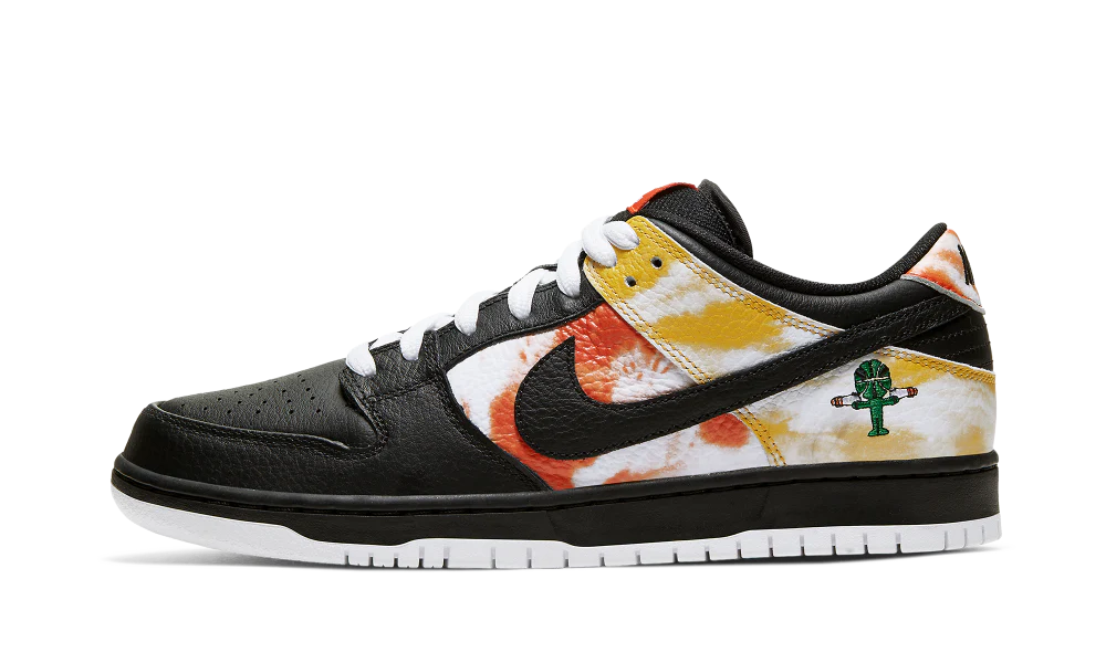 SB Dunk Low Raygun Tie-Dye Black