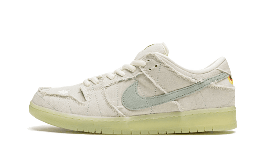 SB Dunk Low Mummy